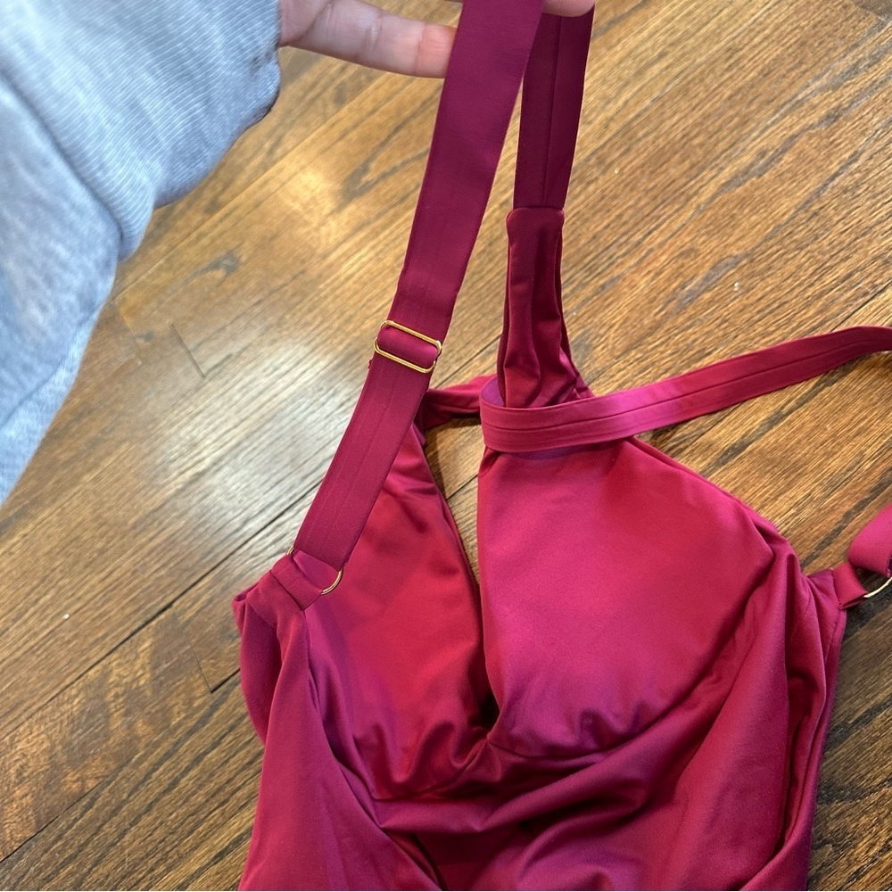 Boamar from Revolve One piece swimsuit size Small Women cross back low cut - Picture 8 of 10